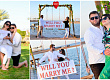 romantichno-zaprosuvanje-na-makedonka-na-plazha-vo-egipet-so-natpis-i-mnogu-iznenaduvanja-foto-01.jpg