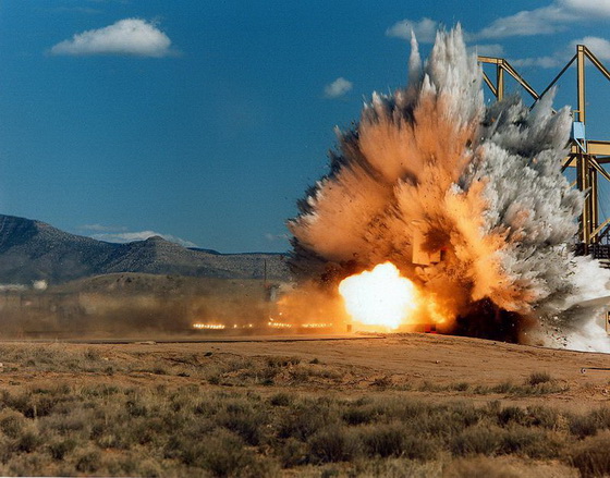 space-shuttle-crush-test-3