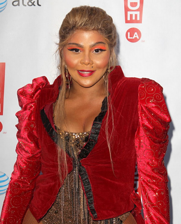 sto-li-se-slucilo-so-izgledot-na-lil-kim-3