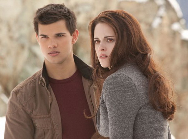 najnovi-fotki-od-posledniot-del-na-the-twilight-saga-breaking-dawn-part-2-11