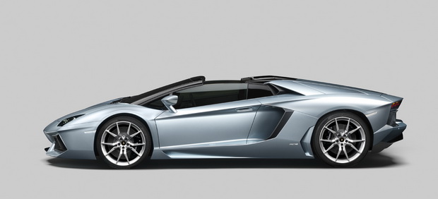 lamborgini-go-pretstavi-aventador-lp-700-4-roadster-13