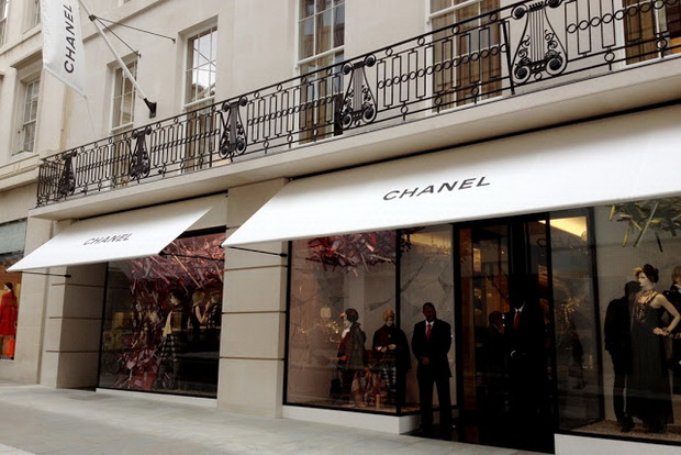 nov-luksuzen-chanel-butik-vo-london-01