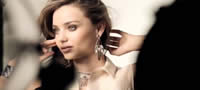 miranda-kerr-za-swarovski-esen-2013-povekje