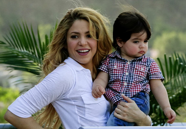 shakira-i-milan-na-prvata-zaednicka-prosetka-vo-kolumbija-foto-1