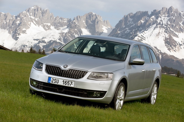 skoda-octavia-hatchback-segae-dostapna-i-so-pogon-na-site-cetiri-trkala-02.jpg