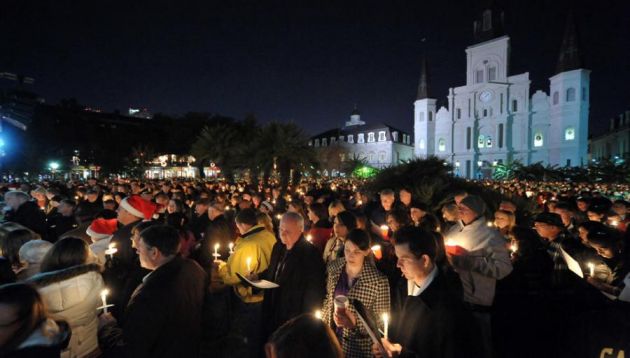 neobicni-bozikjni-tradicii-vo-svetot-3