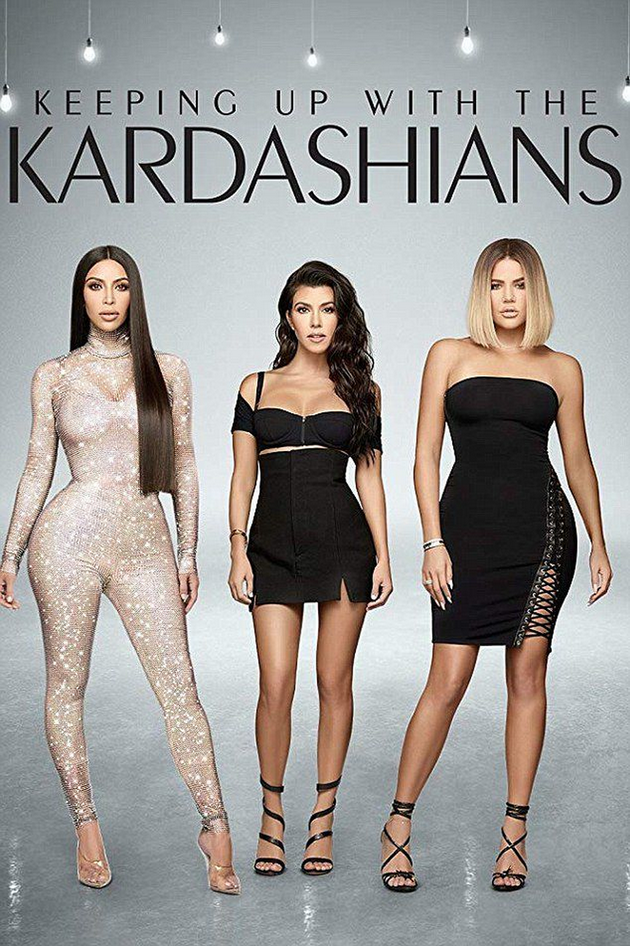 greshka-vo-fotoshop-shto-ne-e-logichno-na-slikata-od-damite-kardashijan-3.png