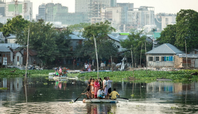 prirodni-katastrofi-uzhasni-patishta-10-fakti-za-zhivotot-vo-bangladesh-16.jpg