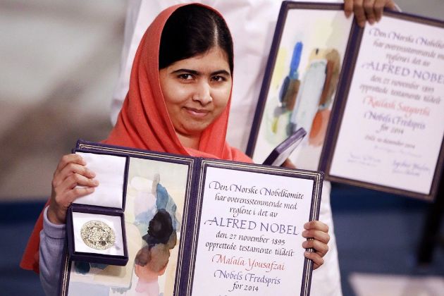 Malala-Jusufzai-Ne-sfakjam-zoshto-moram-da-stapam-vo-brak-tatko-mi-postojano-dobiva-ponudi-od-momchinja-vo-Pakistan-03.jpg