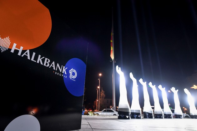 halkbank-so-poddrshka-na-ovogodishniot-skopje-lajt-art-distrikt-01.JPG