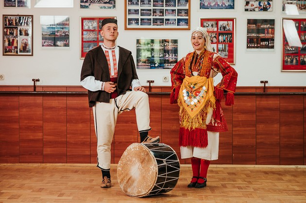 nosiite-ne-se-samo-kulturno-nasledstvo-tuku-i-modna-tradicija-niz-vekovite-02.JPG