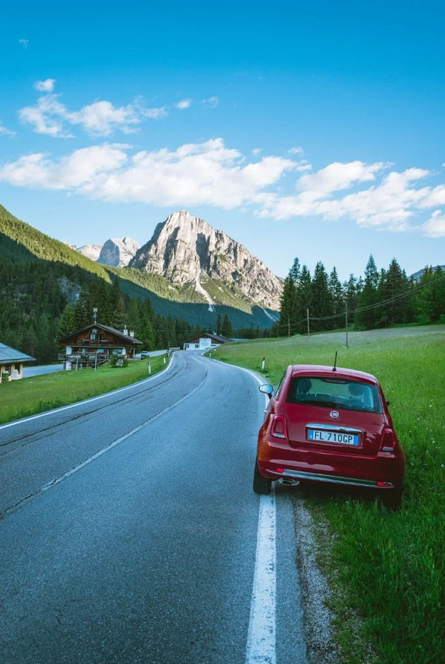 tura-niz-svetot-preku-kul-fotografii-na-turisti-07.jpg