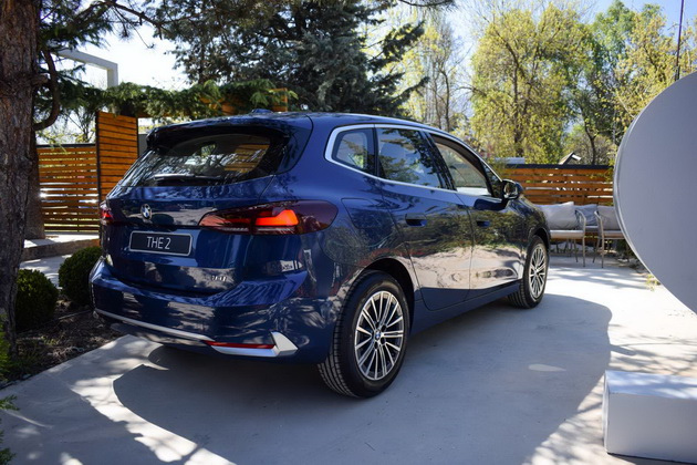 noviot-bmw-serija-2-active-tourer-pristigna-vo-makedonija-podgotven-za-patuvanjeto-narecheno-zhivot-04.jpg