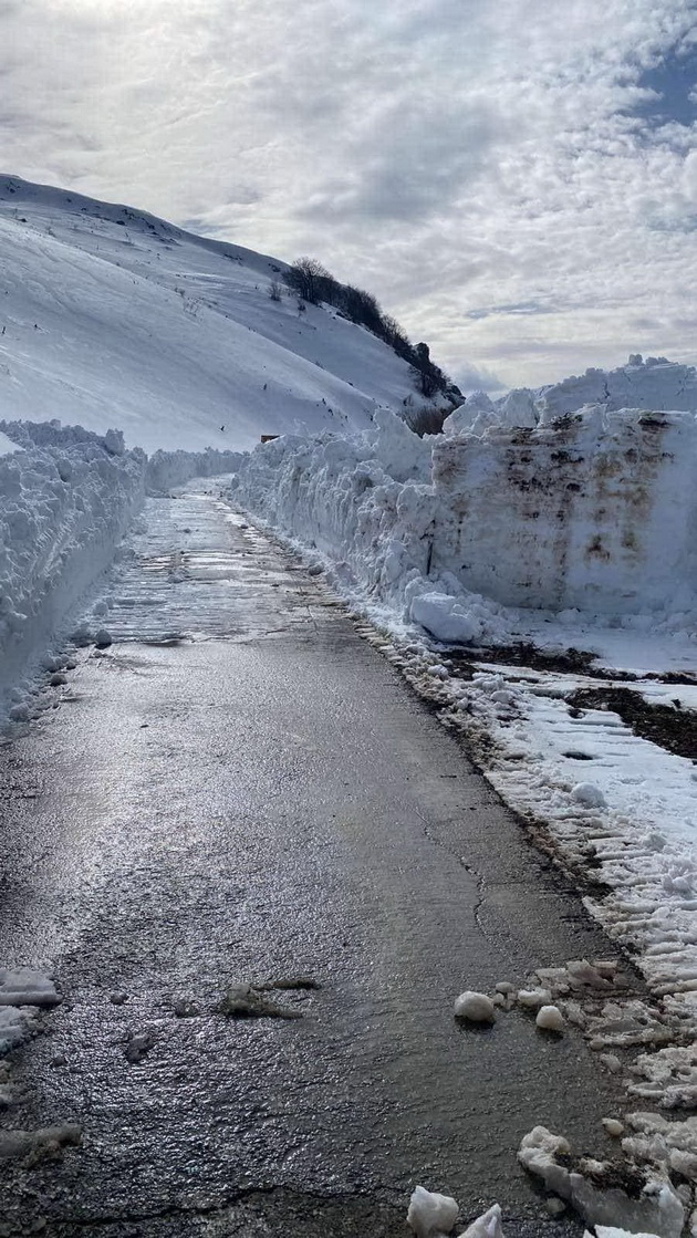 patot-nakaj-galichnik-na-prolet-so-natrupan-sneg-otstrana-e-unikatna-prikazna-foto-03.jpg