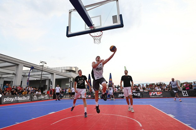 tridneven-sportski-spektakl-na-fiba-3h3-basket-turnirot-vo-najatraktivnata-arena-na-otvoreno-toa-e-skopje-siti-mol-01.jpg