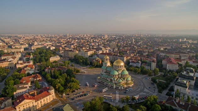 6-gradovi-shirum-svetot-vo-koi-mozhete-da-zhiveete-udobno-za-okolu-1-000-evra-mesechno-04.jpg