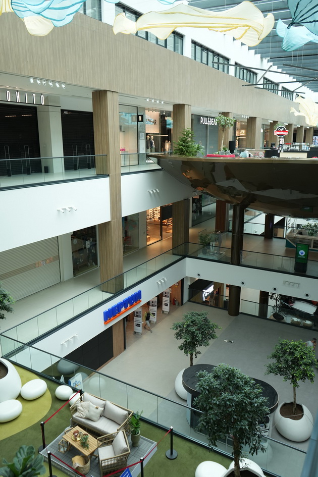 ekspresno-sanirani-posledicite-od-poplavite-vo-east-gate-mall09.JPG