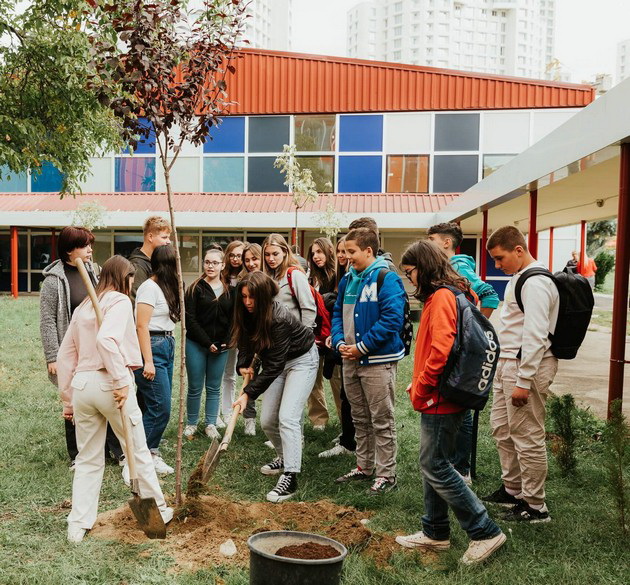 sugs-marija-kiri-sklodovska-od-denes-e-domakjin-na-sedmiot-penziski-park-02.jpg