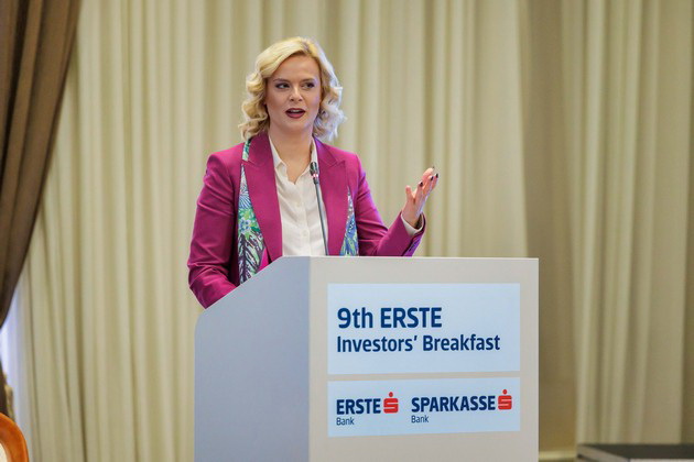 erste-investors-breakfast-devetta-konferencija-vo-organizacija-na-erste-banka-i-shparkase-banka-ad-skopje-05.jpg