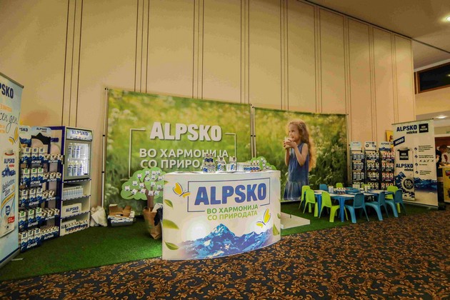 alpsko-mleko-go-promovirashe-svojot-nov-proizvod-na-kid-ekspo-01.jpg