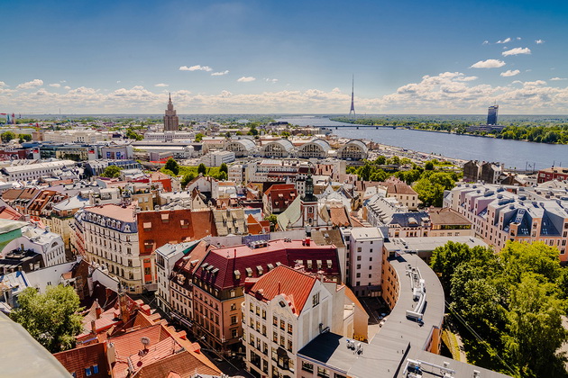 airbaltic-vleguva-na-makedonskiot-pazar-so-nova-sezonska-aviolinija-skopje-riga-04.jpg