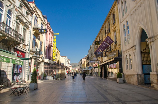 interesni-fakti-za-bitola-grad-so-mnogu-iminja-crkvi-i-manastiri-domot-na-prviot-snimatel-na-balkanot-i-09.jpg