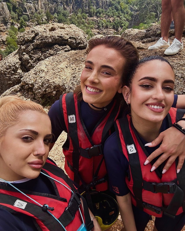 atanas-atanasovski-objavi-retki-fotki-od-sinot-lara-ivanova-na-rafting-vo-turcija-shto-pravat-makedonskite-dzvezdi-na-instagram-13.jpg