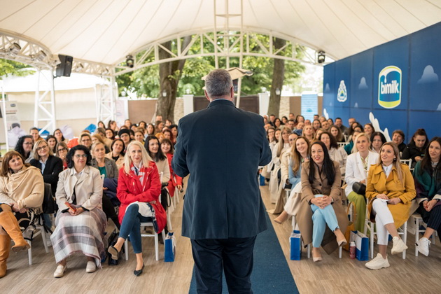 ntc-seminar-od-dr-ranko-rajovikj-za-vrabotenite-na-bimilk-i-strucni-lica-od-obrazovnite-institucii-od-bitola-05.jpg