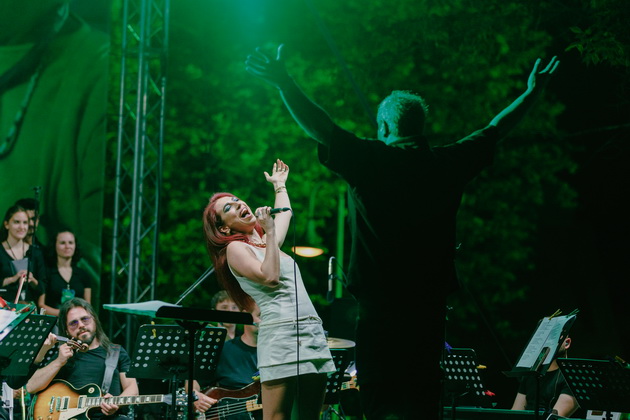 kameren-orkestar-iwconnect-del-od-nastanot-na-heineken-vo-gradski-park-skopje-04.jpg