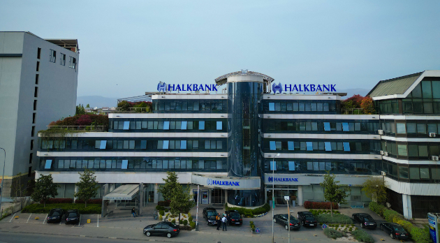 halkbank-ja-dobi-nagradata-stp-award-2023-od-komercbank-01.jpg