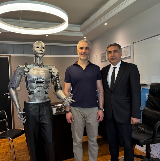 prof-d-r-sefidanis-od-ohrid-go-napravivme-prviot-humanoiden-robot-kaj-nas-proektot-chini-nad-100-000-evra-16.jpg