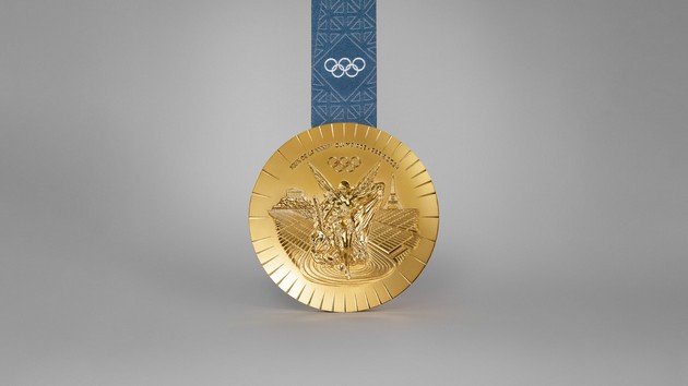 vo-site-ima-metal-od-ajfelovata-kula-fakti-za-medalite-za-olimpiski-igri-2024-06.jpg