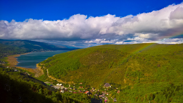 5-pricini-zosto-treba-da-ste-vo-mavrovo-za-8-septemvri-uzivanje-i-zabava-za-celoto-semejstvo-02.jpg