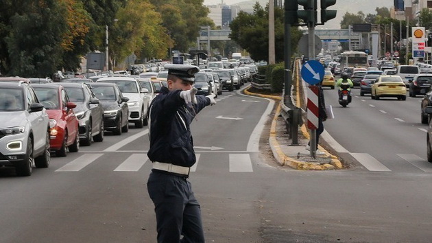 za-nepropushtanje-peshak-kazna-200-evra-za-parking-40-evra-za-shto-se-mozhe-da-ve-kaznat-vo-grcija-i-da-vi-gi-zemat-tablichkite-05.jpg