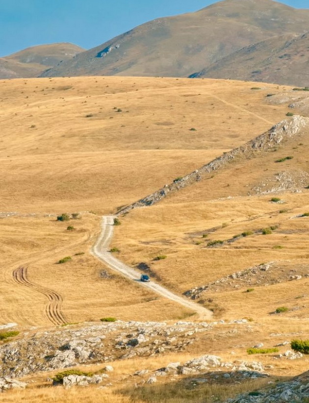 esenska-idilia-na-mavrovo-i-bistra-so-ovci-i-zlatesti-poljani-foto-16.jpg