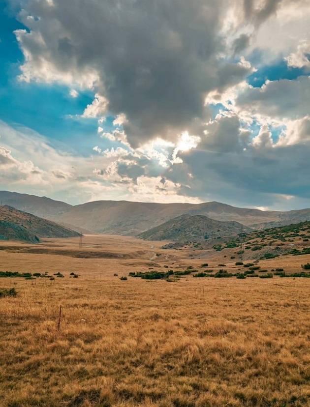 esenska-idilia-na-mavrovo-i-bistra-so-ovci-i-zlatesti-poljani-foto-18.jpg