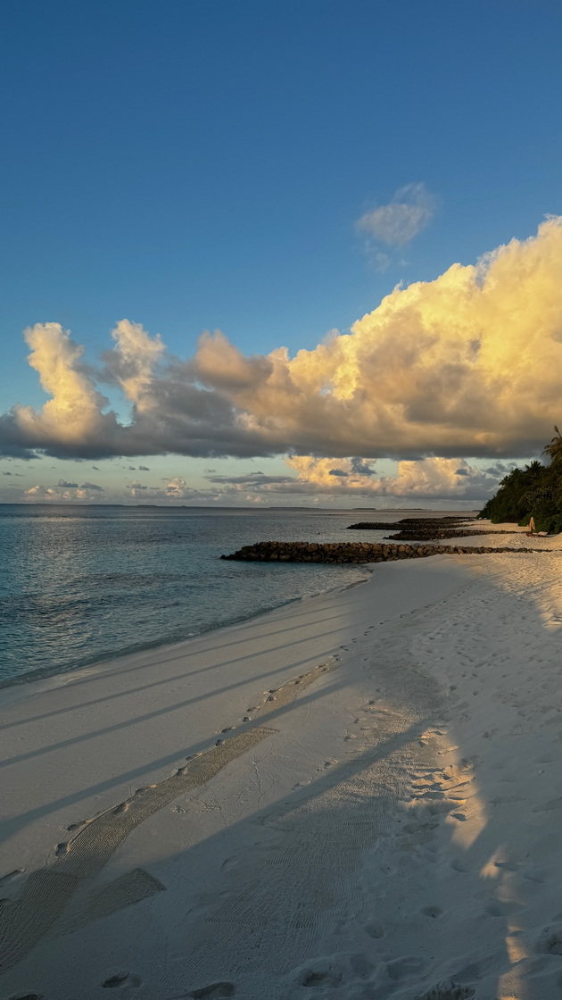 ognjen-amidjikj-ja-odnese-soprugata-na-rodendensko-patuvanje-na-maldivi-resortot-e-ukrasen-za-halovin-foto-05.jpg