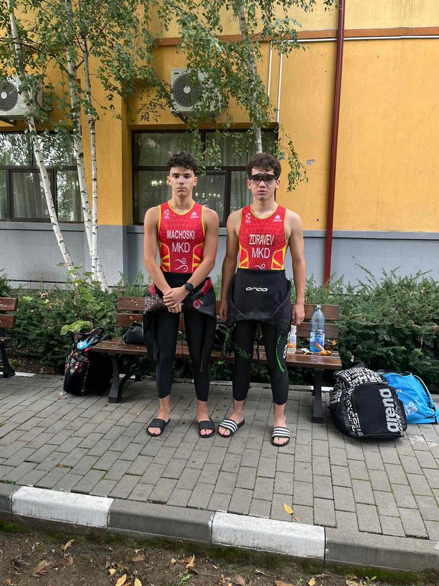 prvo-mesto-za-josif-malinski-i-vtoro-za-mario-brezovski-na-balkanskoto-triatlon-prvenstvo-vo-kadetska-kategorija-04.jpg