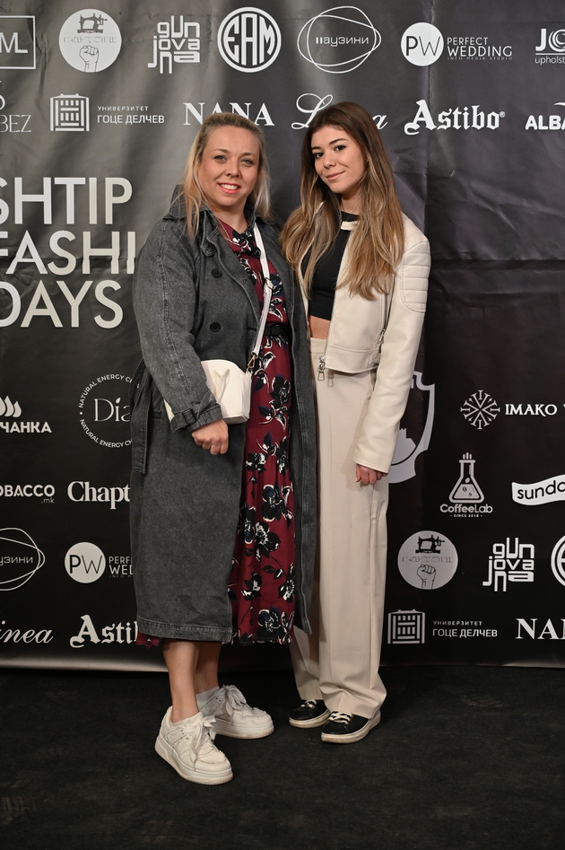 modata-na-prvata-vecher-na-shtip-fashion-days-2024-shto-oblekoa-posetitelite-foto-37.JPG