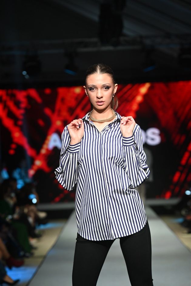 moderna-klasika-i-urban-shik-na-reviite-na-tri-domashni-kompanii-na-shtip-fashion-days-2024-21.JPG