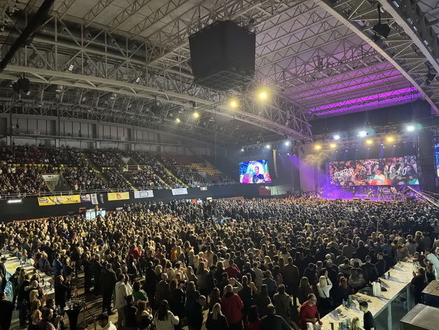 memorija-napravi-spektakularen-koncert-vo-skopje-i-pokazha-zoshto-trae-celi-40-godini-05.jpg