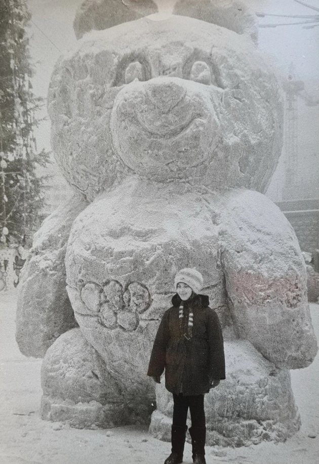 14-retro-novogodishni-fotki-koi-kje-ne-vratat-vo-vremeto-koga-se-ushte-veruvavme-vo-dedo-mraz-13.jpg