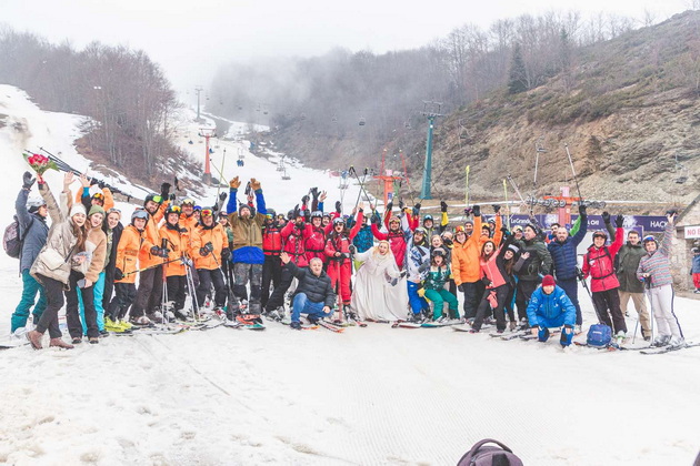 jelena-i-filip-se-venchaa-na-ski-staza-vo-mavrovo-22.jpg