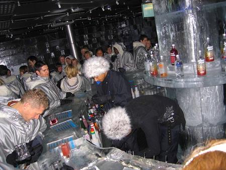 ice-bar010