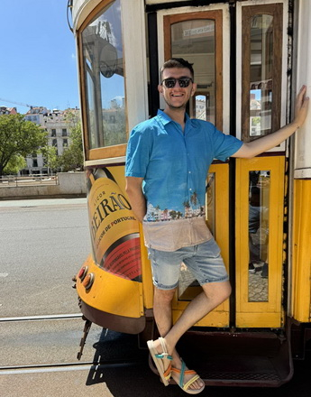 Бранко Попоски патуваше низ Португалија: „Ме воодушеви Синтра, не смеете да пропуштите возење со жолтиот трамвај во Лисабон“ 